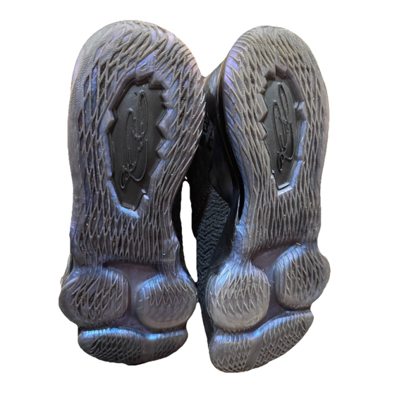 Nike LeBron 17 Currency-Size 10 - Picture 12 of 16